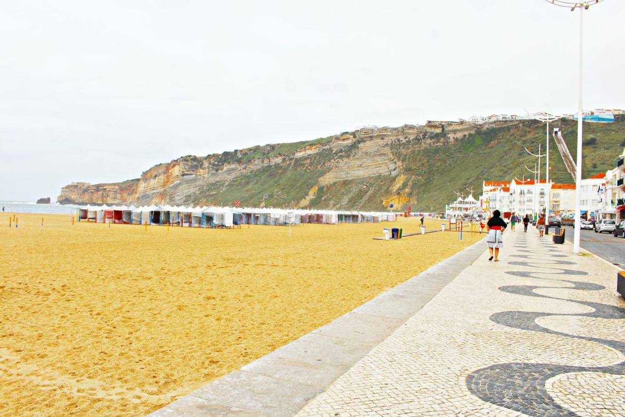Apartamento Beltia Apartment Nazare Bagian luar foto